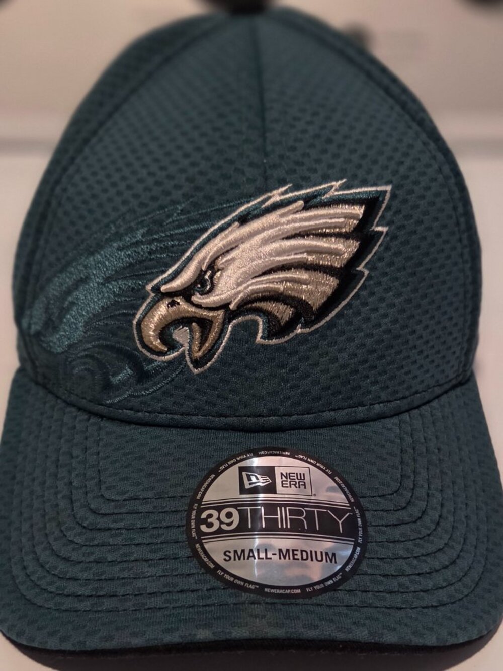 Slightly used New Era Philadelphia Eagles Stretch Fit Hat Size: Small/Medium